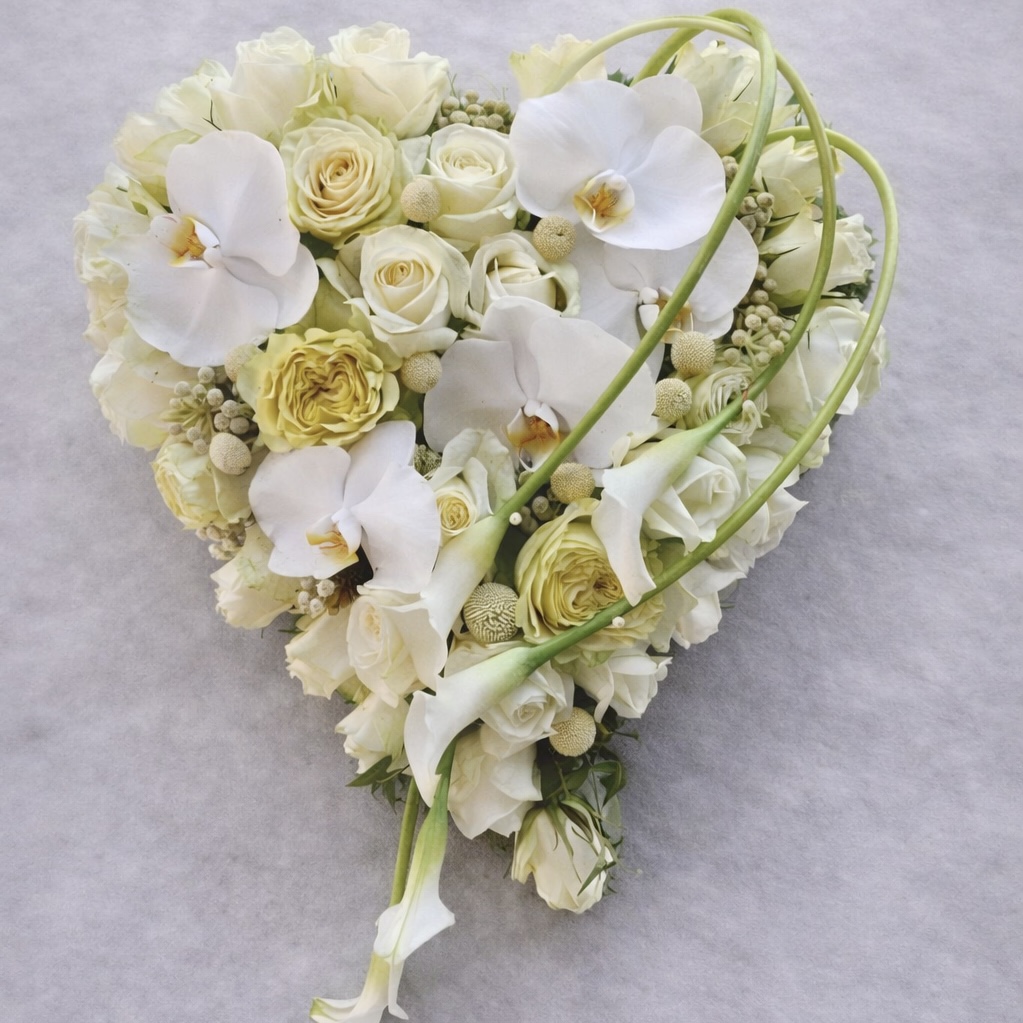 Coeur floral élégant (Réf. M04)
